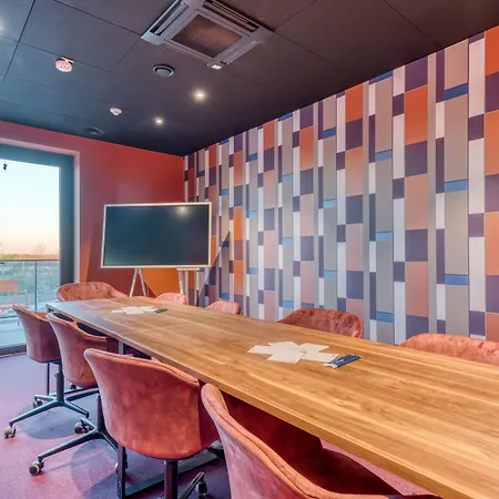 Mah Hotel Saint-Ghislain