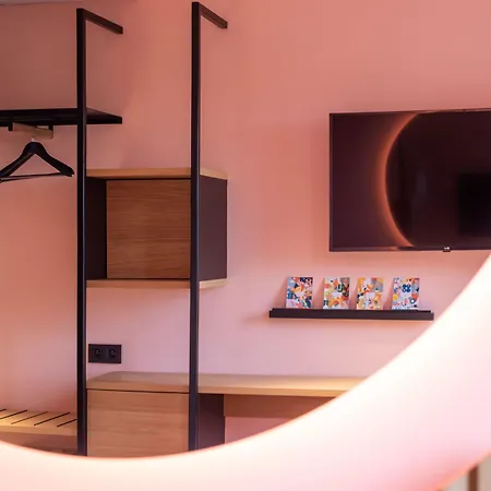 Hotel Mah