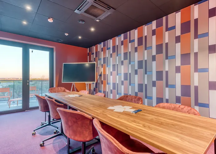 Mah Hotel Saint-Ghislain